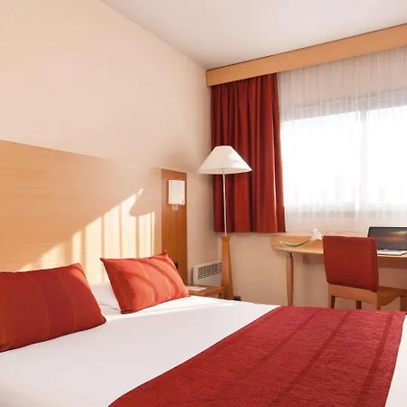 Forest Hill Velizy Hotel Meudon