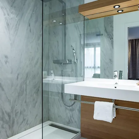 Forest Hill Velizy Hotel Meudon