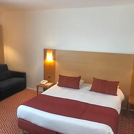 Forest Hill Velizy Hotel