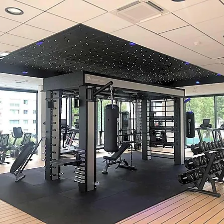 Hotel Forest Hill Velizy