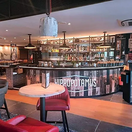Forest Hill Velizy Hotel 4*