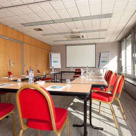 Forest Hill Velizy Hotel