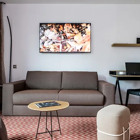 Forest Hill Velizy Hotel 4*