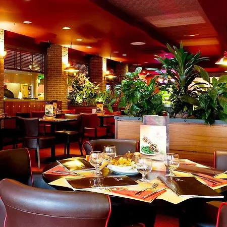 Forest Hill Velizy 4*