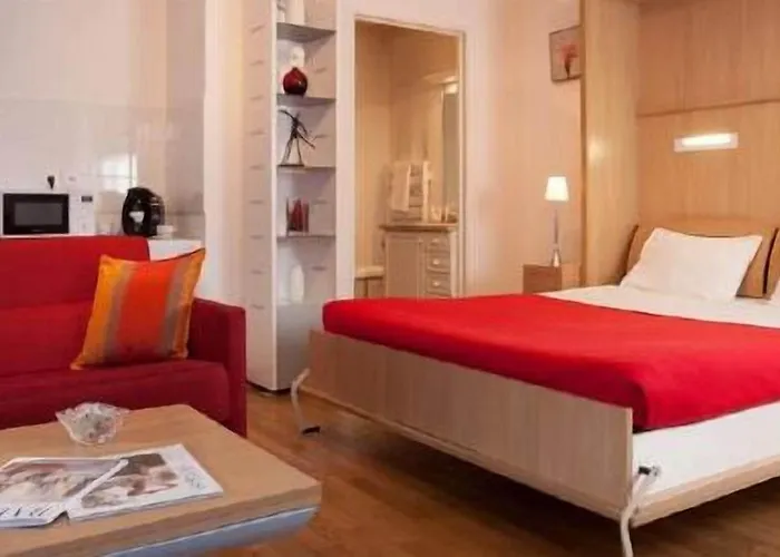 Hotel Forest Hill Velizy