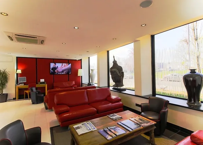 Forest Hill Velizy Hotel 4*